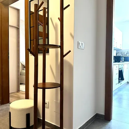 Nyska Apartment - Self Check-In 20H - Parking & Lift Wroclaw Exterior photo