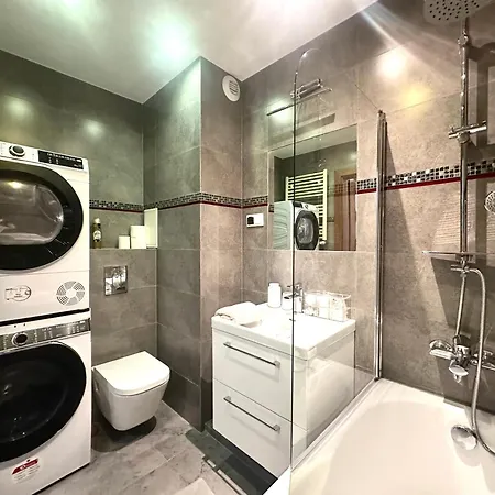 Nyska Apartment - Self Check-In 20H - Parking & Lift Wroclaw Exterior photo
