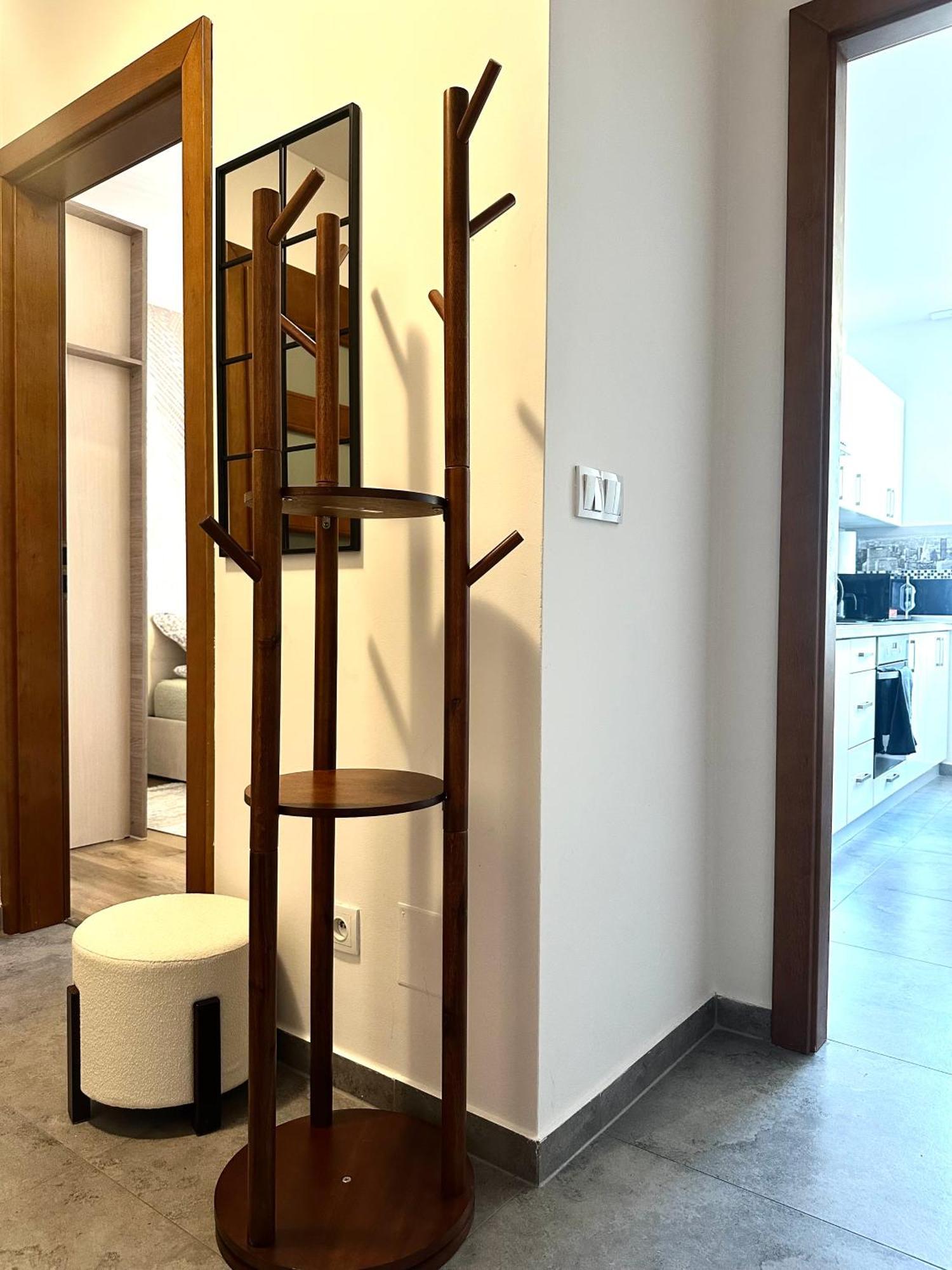 Nyska - Self Check-in 20h - Parking & Lift Apartment *