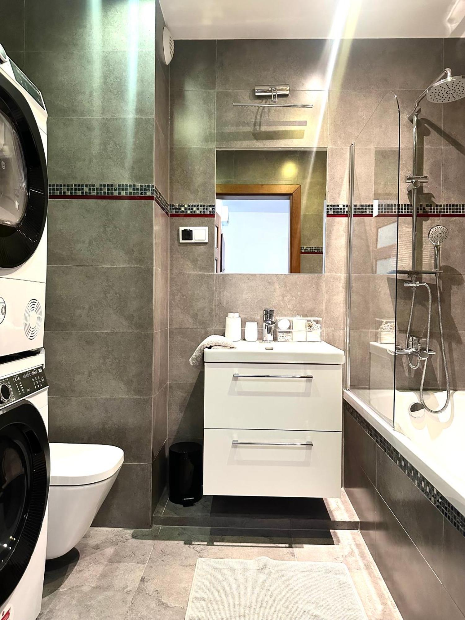 Apartment Nyska - Self Check-in 20h - Parking & Lift *